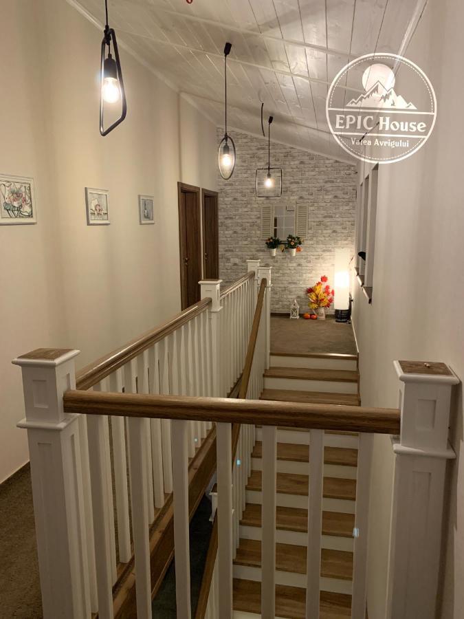 Epic House Valea Avrigului Villa Buitenkant foto